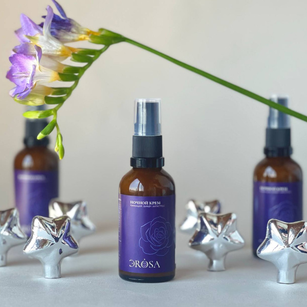 Ночной крем для кожи лица с витамином В3 и полифенолами зелёного чая, ЭROSA, 50 мл